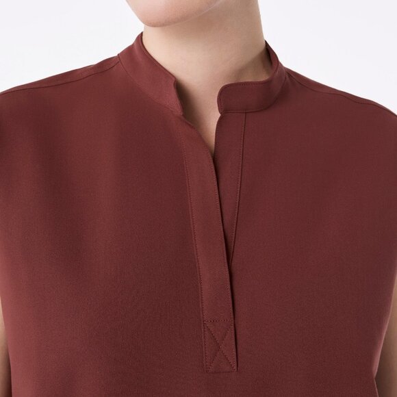 Figs Rafaela Oversized Scrub Top in Walnut, Size Large - Picture 5 of 10